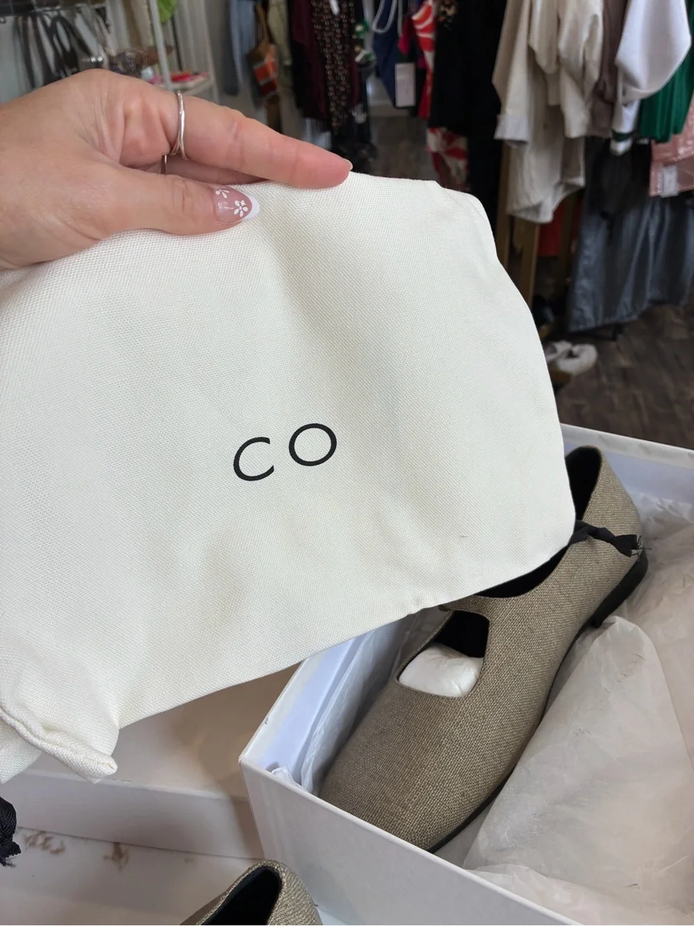 Co Los Angeles Mary Jane square toe Tan flats size 40 new in box